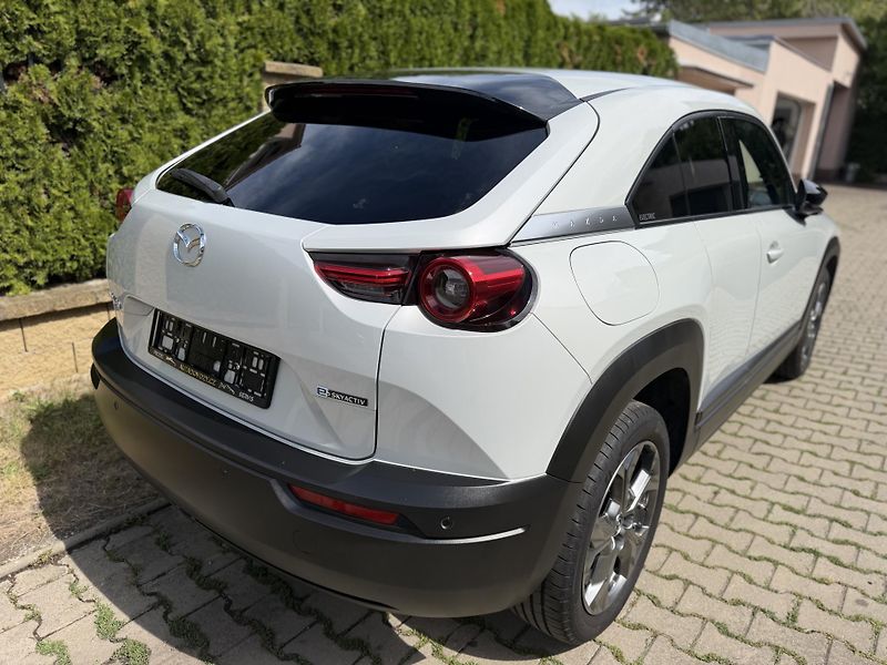 Mazda MX-30 (2021) EXLUSIVE-NAVI-KÚŽE-ČERPADLO- - fotka 4 z 26