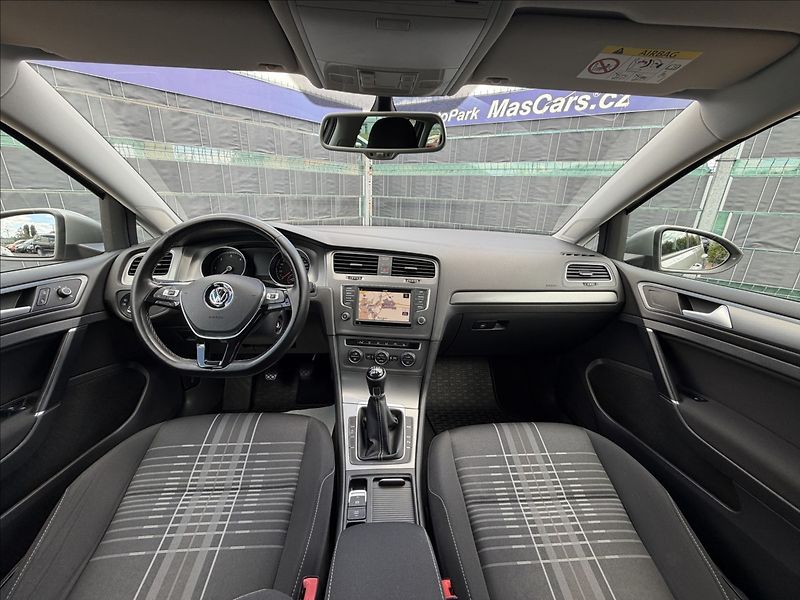Volkswagen Golf Variant VII 1.6 TDI Lounge - fotka 8 z 16