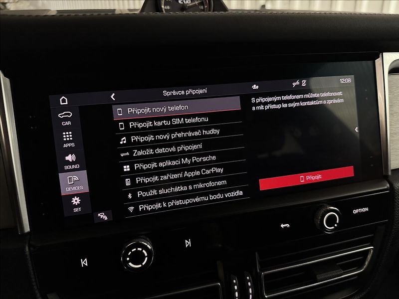Porsche Macan T CHRONO PASM PANO MATRIX LED - fotka 29 z 49