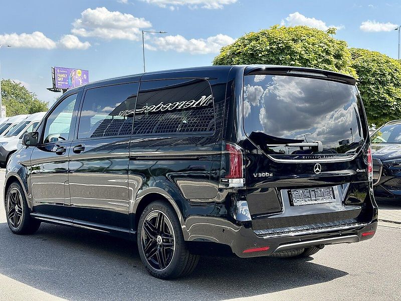 Mercedes-Benz Třídy V (2026) 300d EXCLUSIVE AMG 4M L AIR - fotka 5 z 36