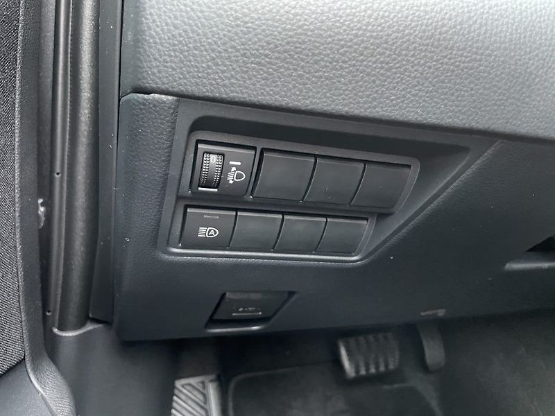Toyota Yaris Cross 1.5 Hybrid Comfort ODBĚR IHNED - fotka 26 z 27