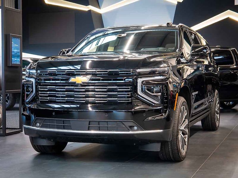 Chevrolet Suburban (2026) 6.2 V8 High Country 2026 - fotka 1 z 47