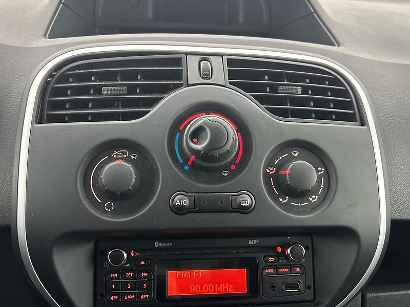 Renault Kangoo Pick-up - fotka 19 z 24