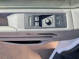 Volkswagen Transporter (2023) 6.1 Kombi 2.0 TDI TDI / 110 KW - náhled 13
