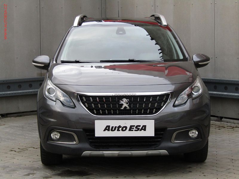 Peugeot 2008 (2018) 1.5HDi, Panorama, AC - fotka 2 z 21