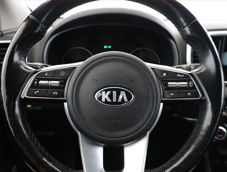 Kia Sportage (2020) 1.6 CRDi, Automat, Serv.kniha - fotka 8 z 19