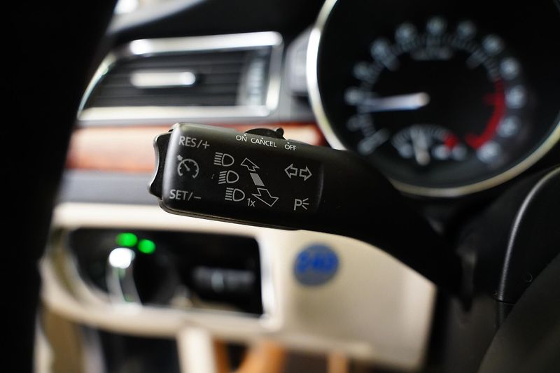Škoda Superb - fotka 15 z 28