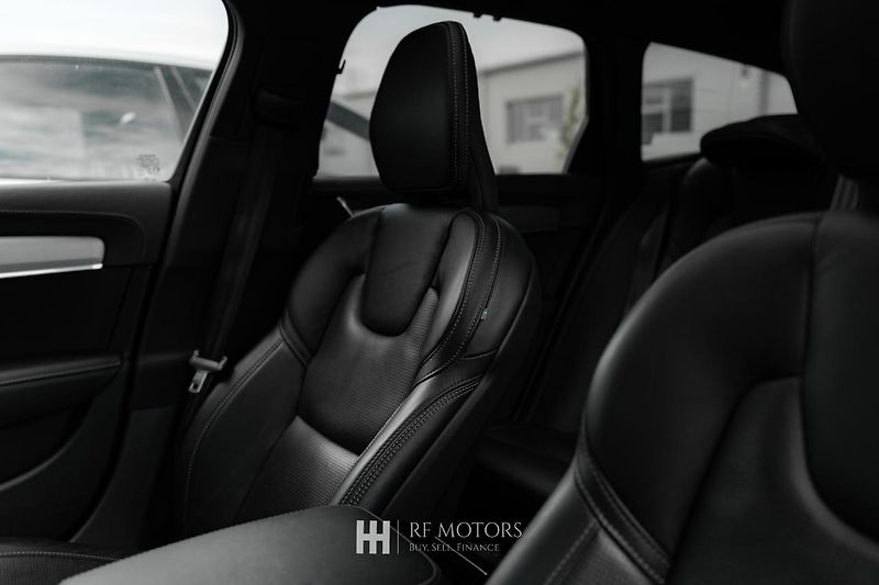 Volvo V90 (2021) - fotka 32 z 51