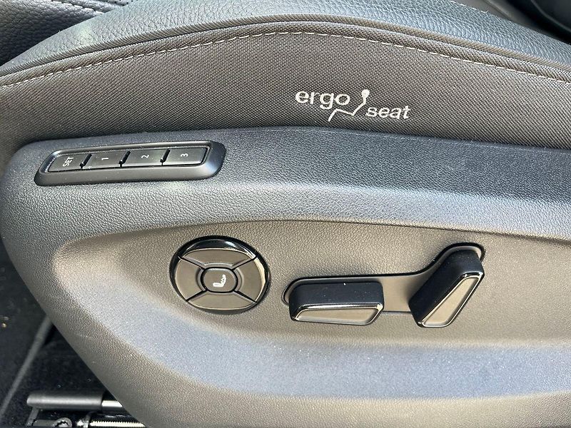 Škoda Kodiaq 2.0 TSI/150kW Excl.Selection D - fotka 16 z 32