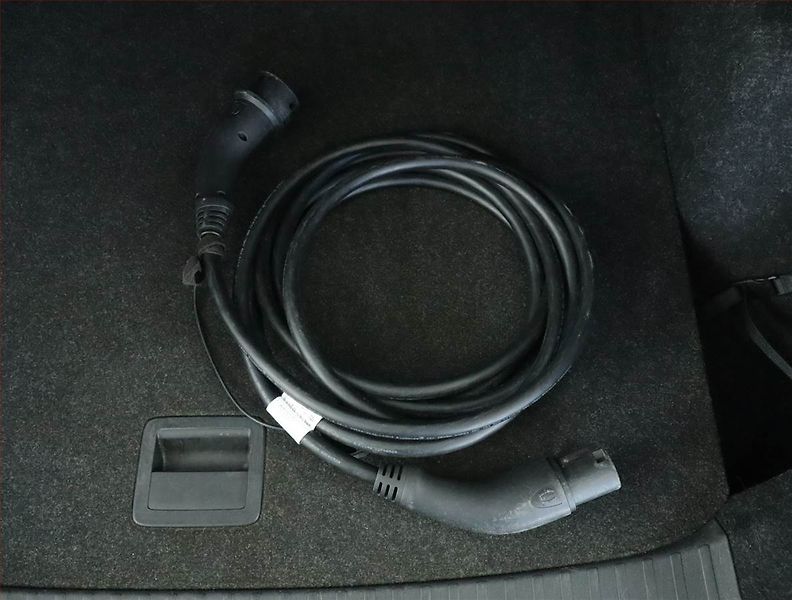 Škoda Enyaq (2021) iV 80 (82 kWh), SoH 82% - fotka 18 z 18