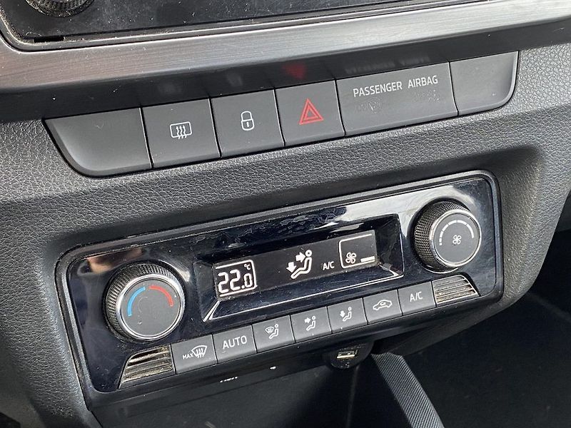 Škoda Fabia 1.2TSi, ČR, STYLE, klima - fotka 12 z 14