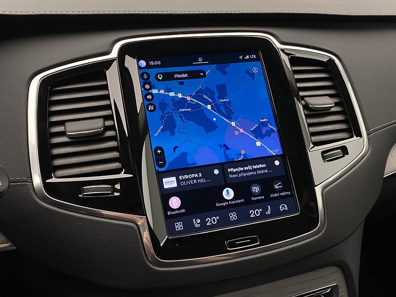 Volvo XC90 T8 AWD RECHARGE PLUS DARK CZ - fotka 43 z 73