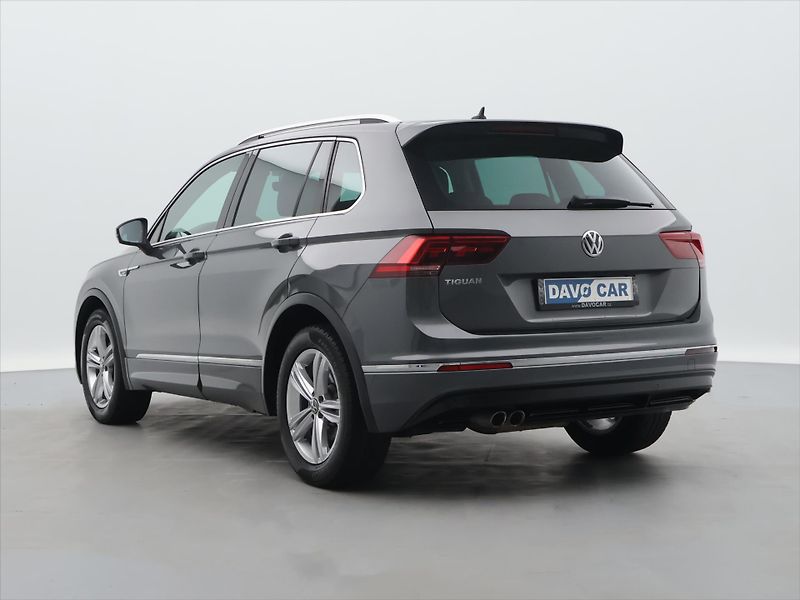 Volkswagen Tiguan 2,0 TDI 110kW DSG R-line DPH - fotka 5 z 32