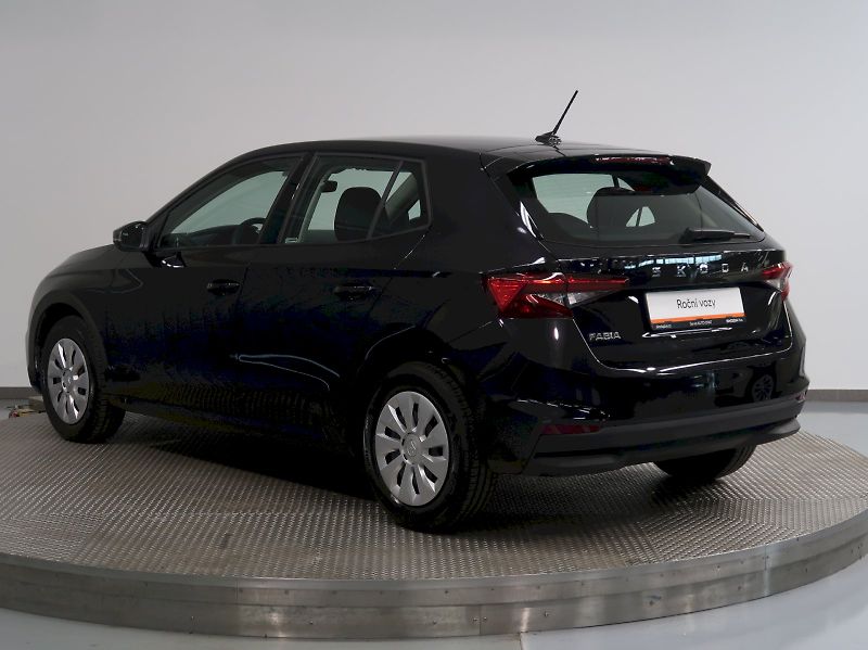 Škoda Fabia (2025) SELECTION 1.0 MPI 59KW - fotka 7 z 38