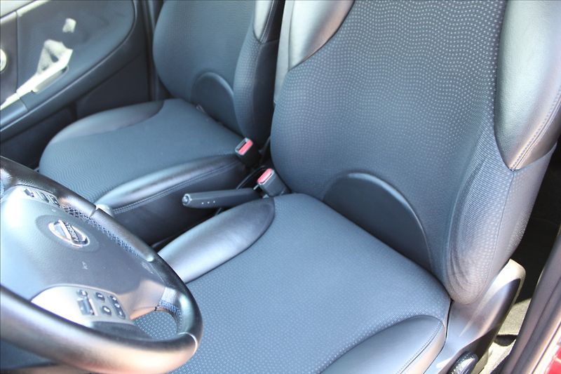 Nissan Note 1,6 i  ČR,1.MAJ,SERVIS - fotka 21 z 31