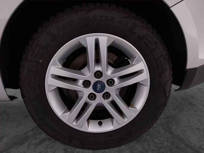Ford S-MAX (2014) 1.6 TDCi, Navi, Tempomat - fotka 15 z 19