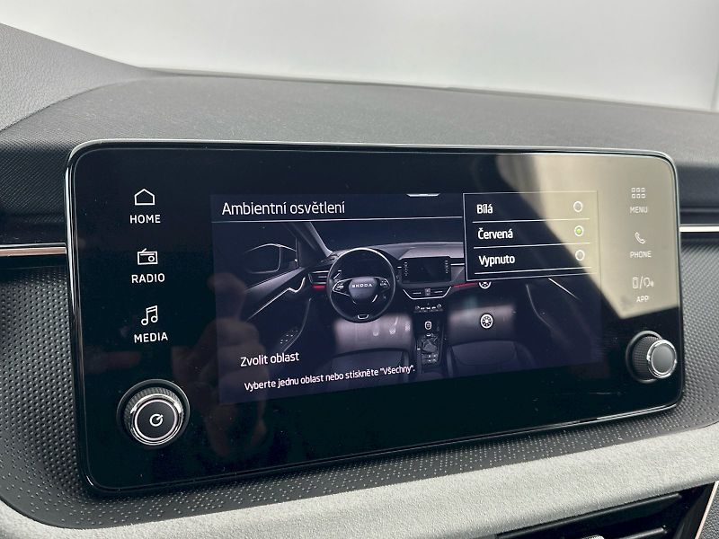 Škoda Scala (2025) DSG 1.0TSI 85kW Top Selection - fotka 16 z 28