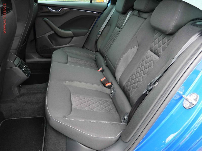 Škoda Scala (2019) 1.5 TSi, ČR, DSG, LED - fotka 10 z 27