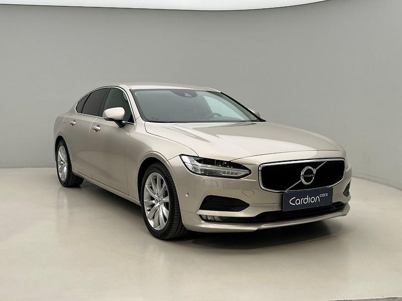 Volvo S90 D4 AWD MOMENTUM AUT - fotka 8 z 44