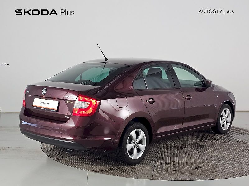 Škoda Rapid (2013) 1.2TSI 63kW AMBITION - fotka 2 z 21