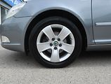 Škoda Octavia (2012) 1.6 TDI, Serv.kniha, Navi - náhled 15