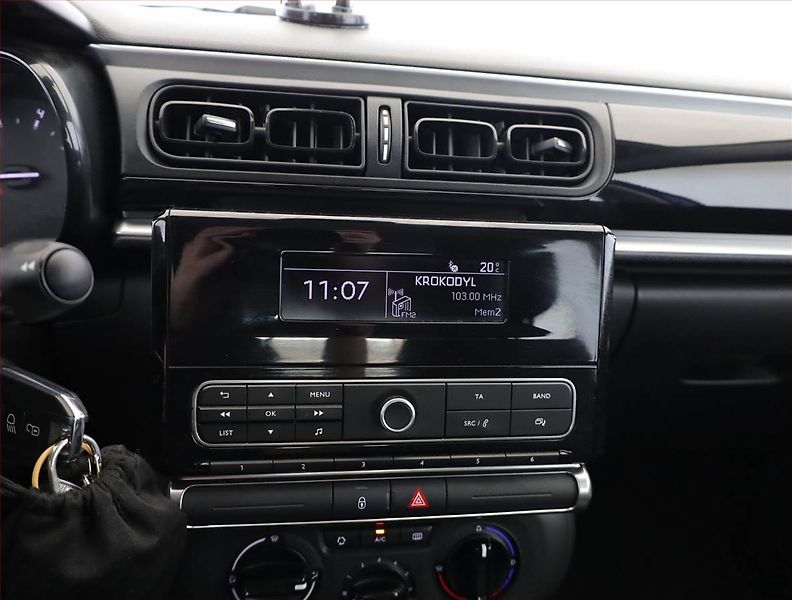 Citroën C3 (2019) 1.2 PureTech, Serv.kniha - fotka 9 z 14