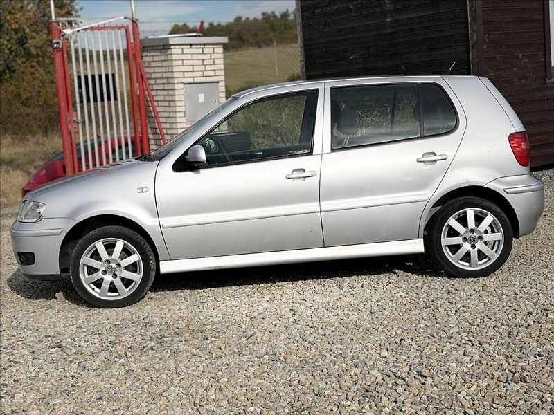 Volkswagen Polo 1,4 TDI KLIMA - fotka 8 z 21