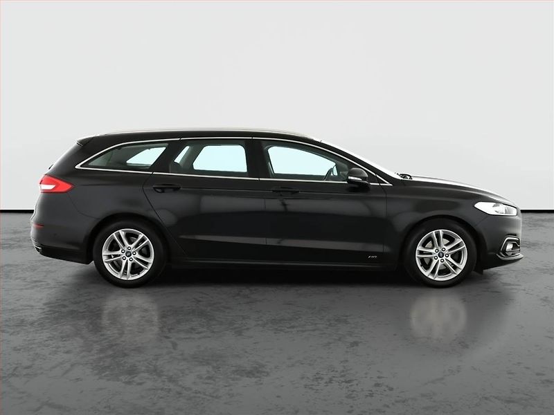 Ford Mondeo (2020) 2.0 EcoBlue, 4X4, Automat - fotka 6 z 19
