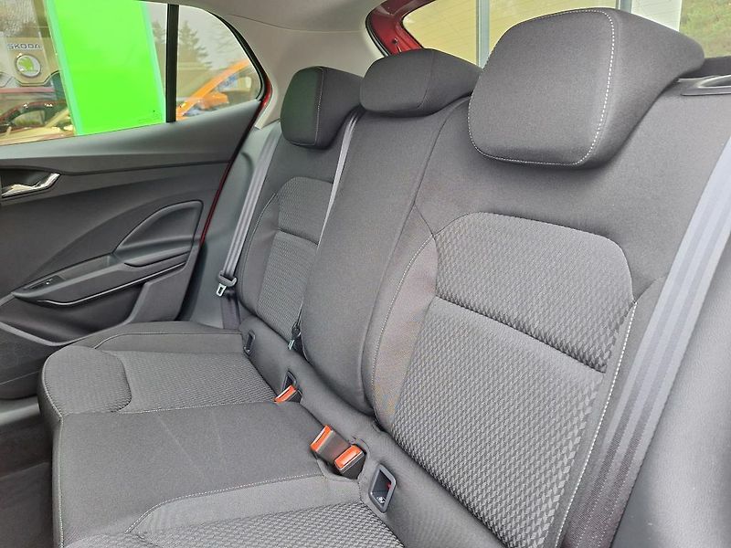 Škoda Fabia Top Selection 1,0TSI 85kW - fotka 8 z 11