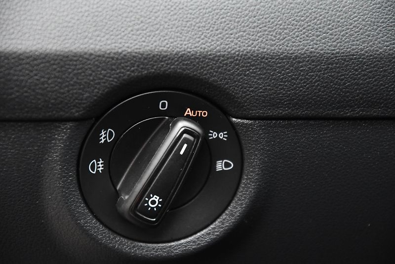 Škoda Octavia 1.4 TSi G-TEC,NAVI,KŮŽE,PDC,TZ - fotka 12 z 37