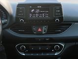 Hyundai i30 (2017) 1.0 T-GDI, Serv.kniha - náhled 12
