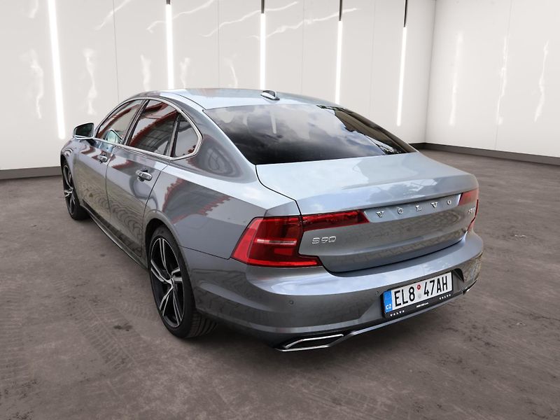 Volvo S90 (2018) T8 R-Design - fotka 2 z 26