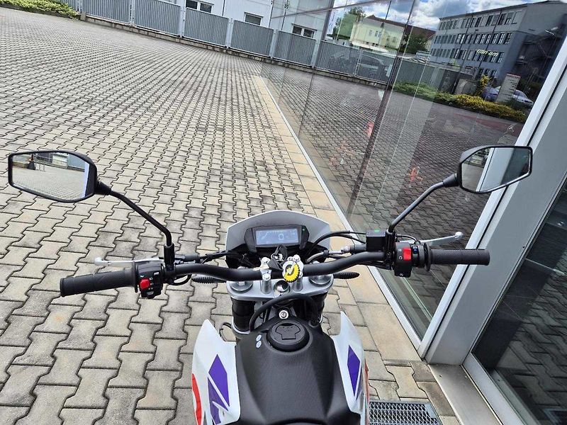 Aprilia SX 125 (2026) EU5+ - fotka 21 z 55