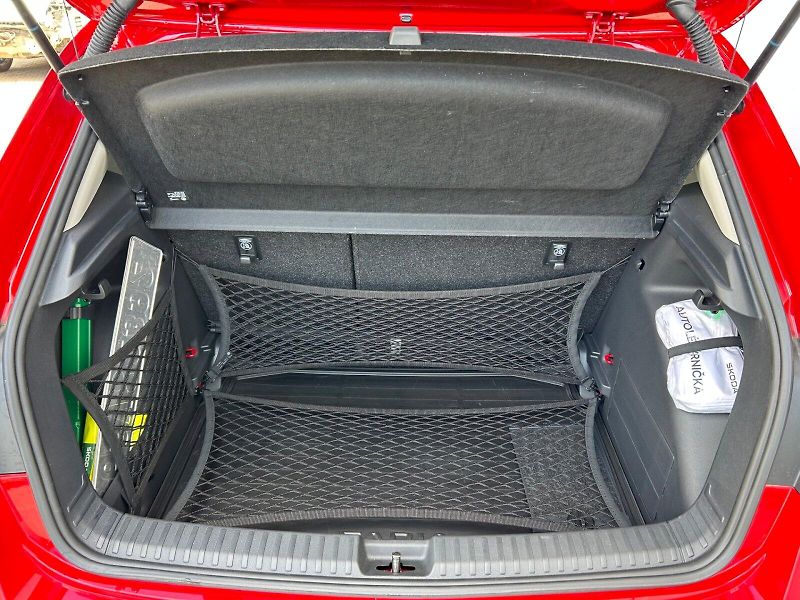 Škoda Fabia (2025) Top Selection 1.0 TSI 70 kW - fotka 29 z 30