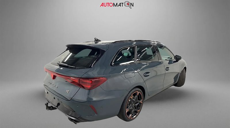 Cupra Leon (2026) VZ 245kW Immersive Matrix Taž - fotka 4 z 15