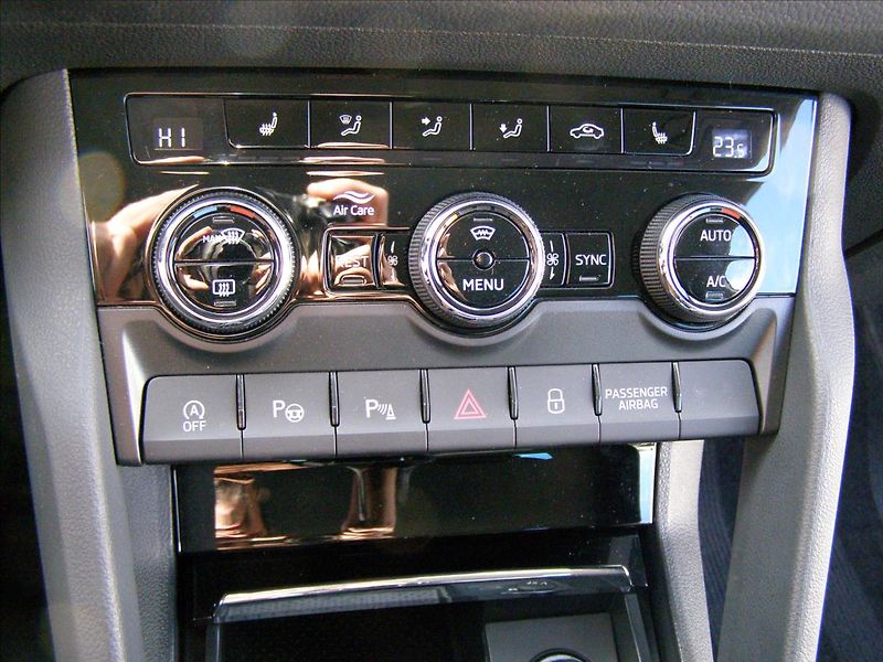 Škoda Kodiaq 2,0   TDI 52000KM STYLE odpoce - fotka 39 z 44