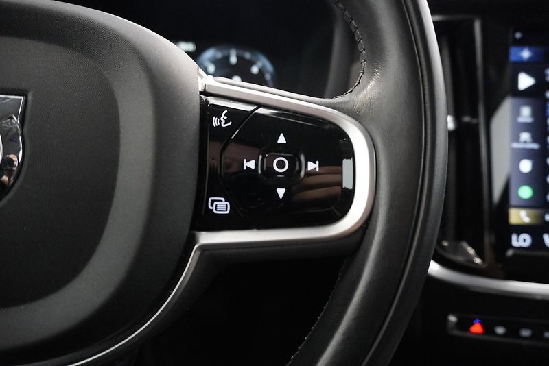 Volvo V60 2,0 D4 POLESTAR INSCRIPTION - fotka 22 z 35