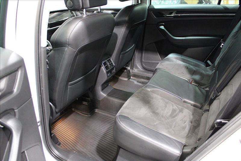 Škoda Kodiaq 2,0 TDI DSG 4x4 Style - fotka 14 z 35
