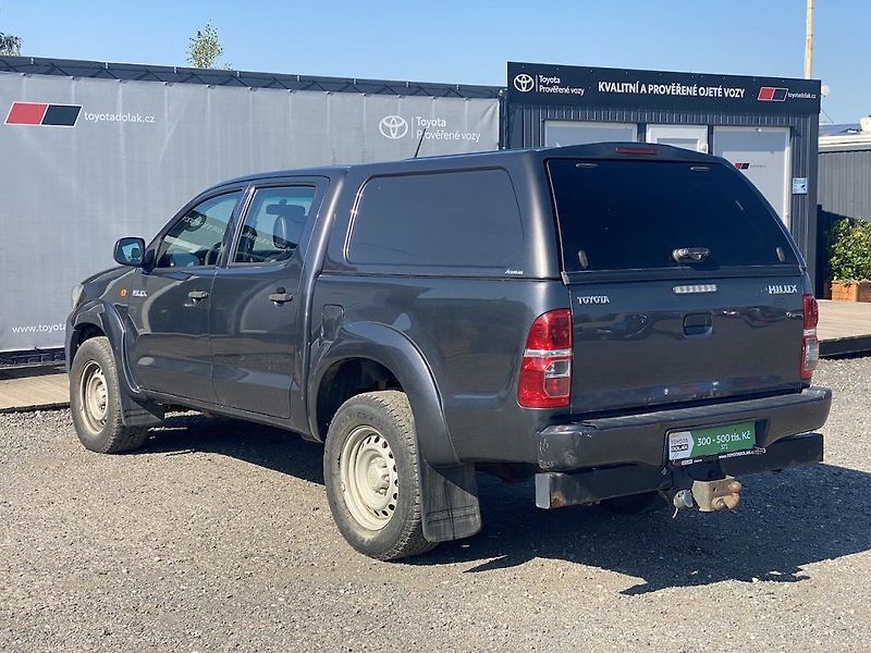 Toyota Hilux 2.5D, ČR, Terra, tažné - fotka 5 z 12