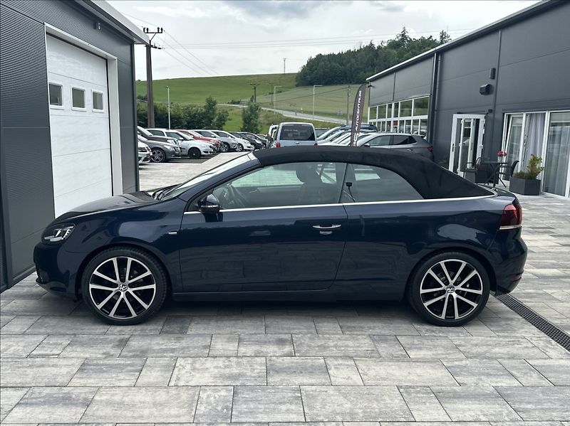 Volkswagen Golf 1,2 TSI 105PS  Cup Cabrio - fotka 11 z 48