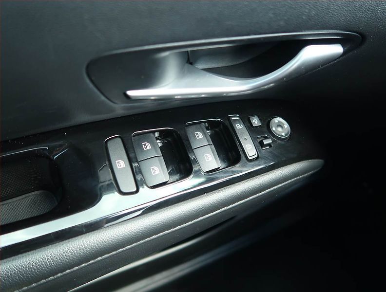Hyundai Tucson (2021) Style 1.6 T-GDI - fotka 17 z 17