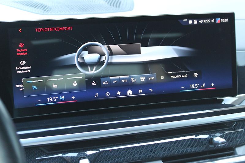 BMW X7 X7 xDrive40d - fotka 17 z 33