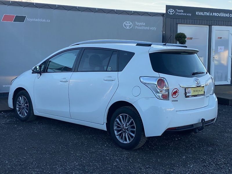 Toyota Verso 1.8i, ČR, Active Trend, tažné - fotka 4 z 32