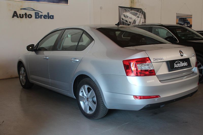 Škoda Octavia (2016) 1.6 TDI 81kw klima ČR - fotka 3 z 22