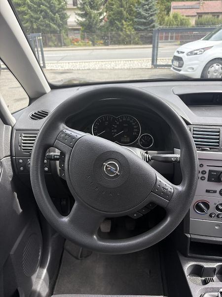 Opel Meriva (2005) 1.6 74 kW - fotka 9 z 15