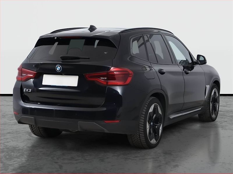 BMW iX3 (2021) 80 kWh - fotka 5 z 27