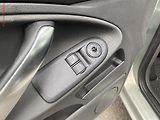 Ford C-MAX (2010) 1.6i, ČR, AC - náhled 13