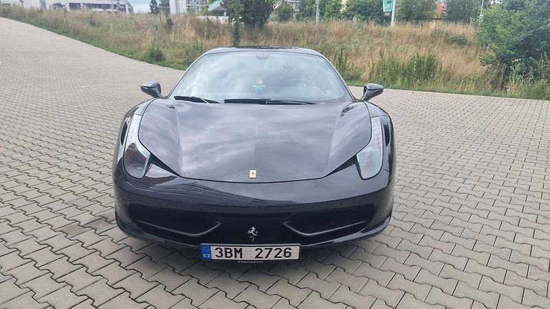 Ferrari 458 (2010) PLNÝ SERVIS LIFT KAMERA - fotka 2 z 16