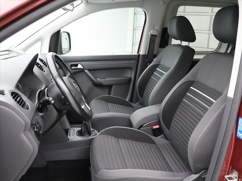 Volkswagen Caddy 1,2 TSI Cup 1.Maj Navi Tažné - fotka 11 z 30