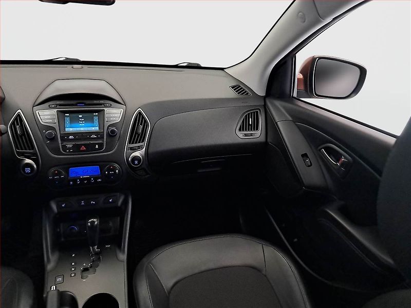 Hyundai ix35 (2014) 2.0 CRDi, 4X4, Automat - fotka 8 z 22